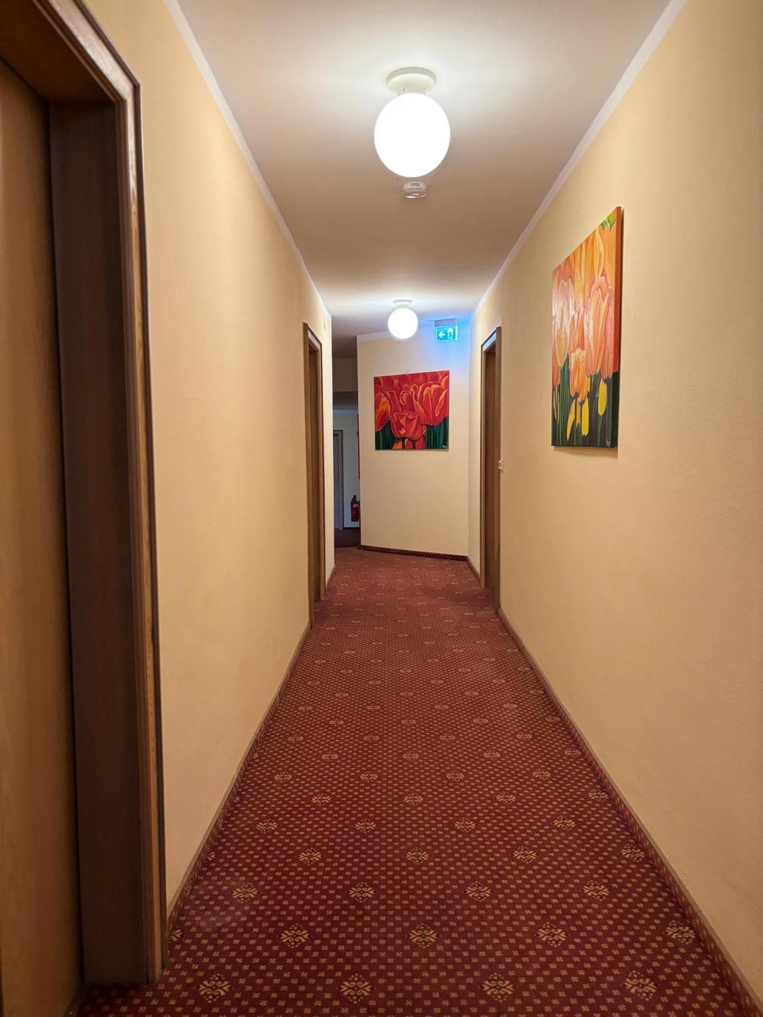 Gasthof Die Krone Schwabisch Hall Bagian luar foto